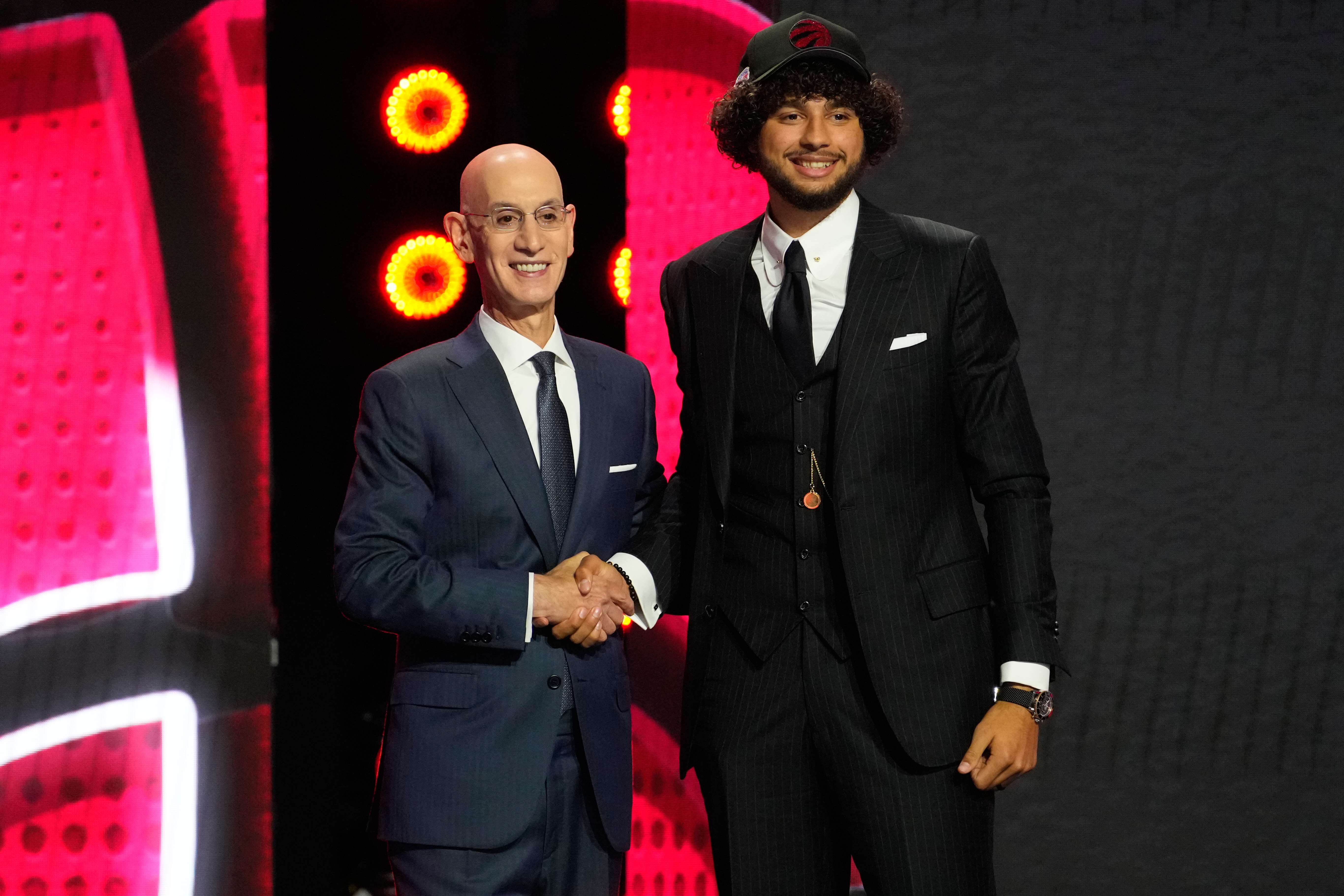 Raptors select forward Allen Graves 19th overall in NBA Draft
